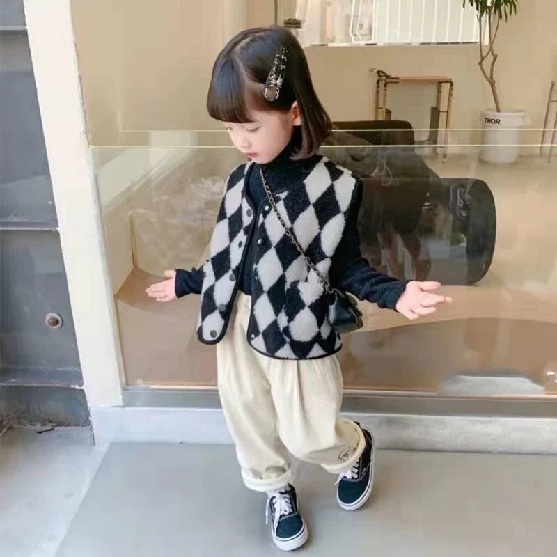 Mini Fashion™ - Teplá a stylová vesta na tělo